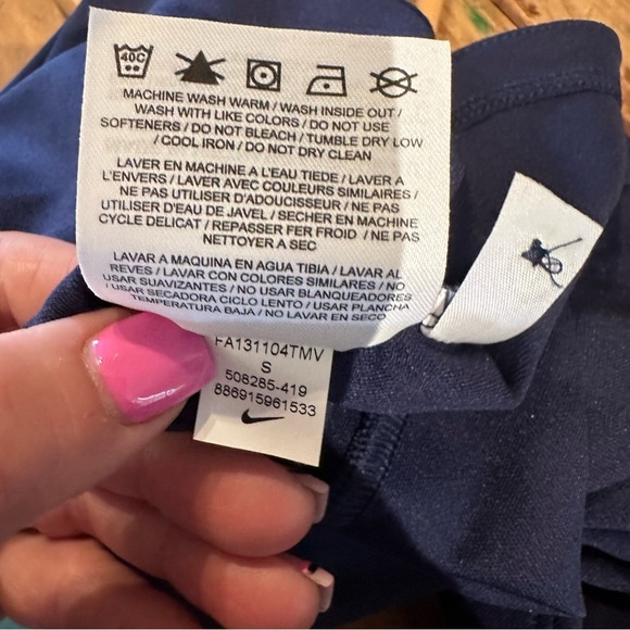 NWT Nike Dark Blue Women's 1/4 Button Down Collared  Short Sleeve Dri Fit Shirt - Picture 15 of 16